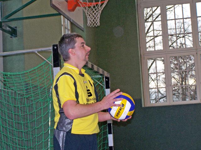 Sach.Mixed in Zwickau108_edited.JPG - Der Ball ist zum spielen da und nicht zum festhalten,Bolek